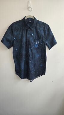 Hot Topic Dr. Who Men's Time Machine Button Down Shirt. Size Small.